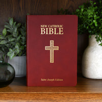 St. Joseph New Catholic Bible (Gift Edition-Personal Size)