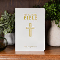 St. Joseph New Catholic Bible (Gift Edition-Personal Size)