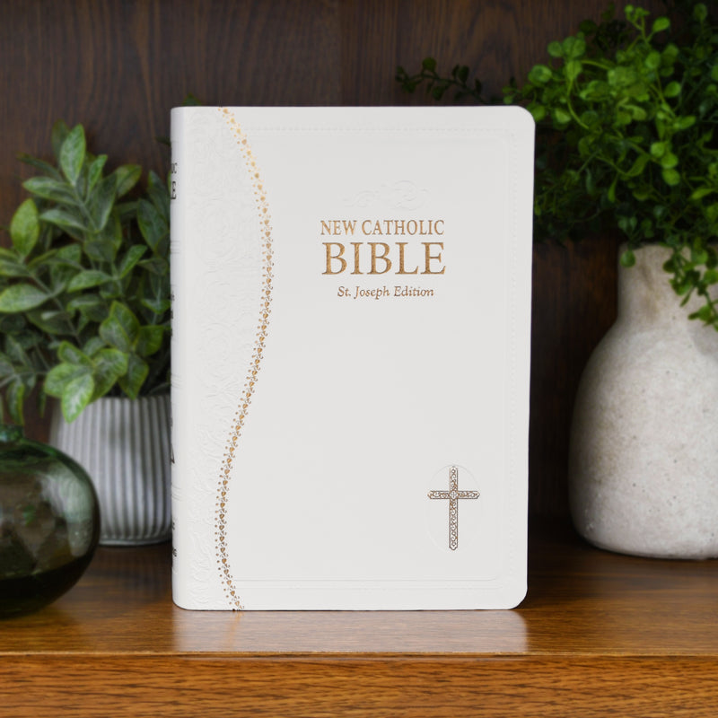 St. Joseph New Catholic Bible (Gift Edition-Personal Size)